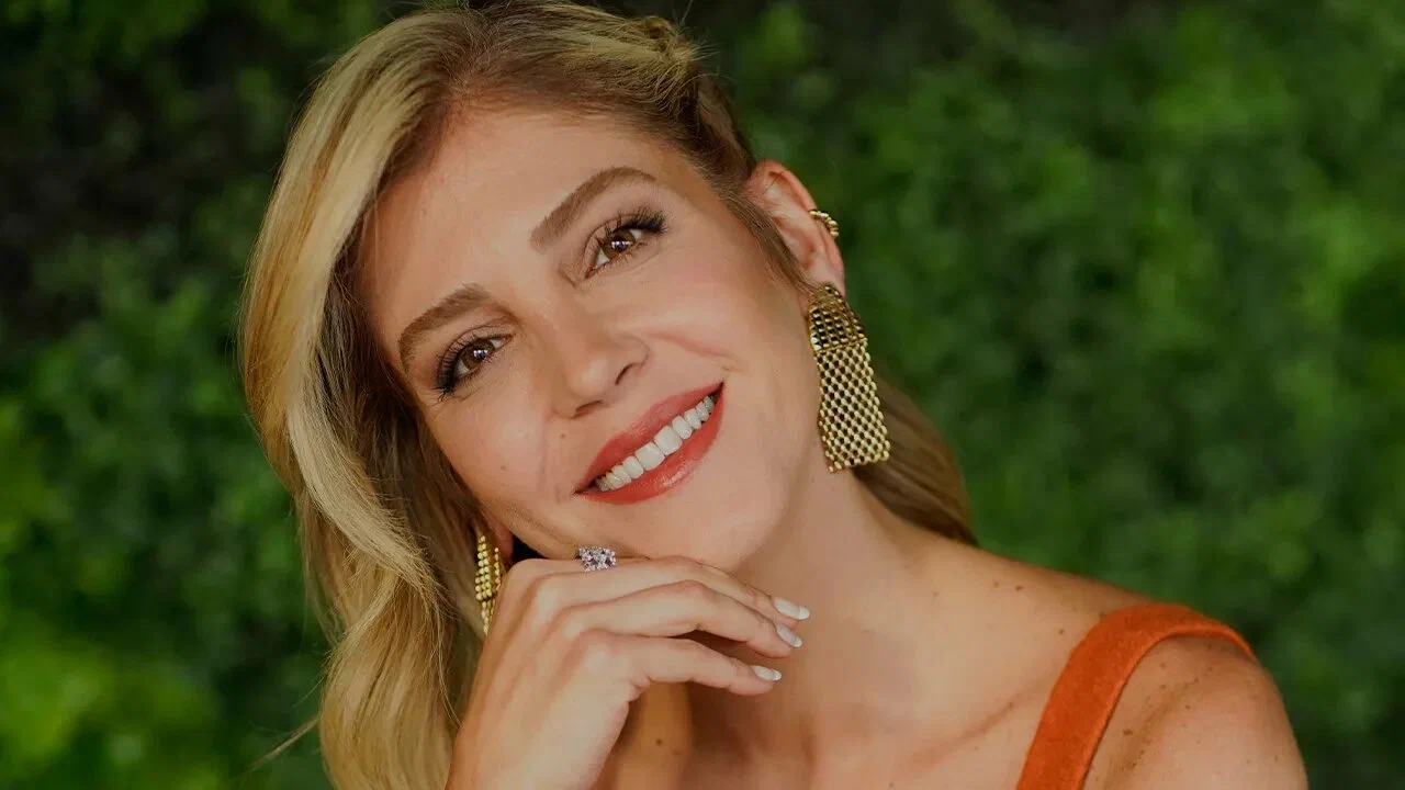 Annem Ankara Dizisi Gökçe Kim, Gerçek Adı Ne? Gökçe Eyüboğlu Aslen Nereli, Evli mi, Çocuğu Var mı, Eski Eşi Kim, Kaç Yaşında, Hangi Dizi ve Filmlerde Rol Aldı?