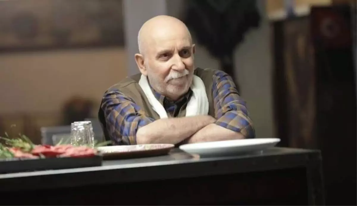   Türk tiyatro ve sinema dünyasının önemli isimlerinden biri olan