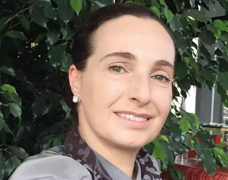 Yalı Çapkını Çiçek'i Rozet Hubeş Kimdir? Kaç Yaşında, Aslen Nereli, Evli mi, Çocuğu Var mı, Hangi Dizilerde Oynadı?