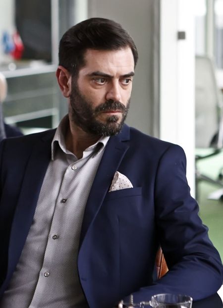 Teoman Kumbaracıbaşı Aşk Evlilik Boşanma Dizisinde mi Rol Aldı? Kaç Yaşında, Sevgilisi Kim, Aslen Nereli, Hangi Dizi ve Filmlerde Rol Aldı?