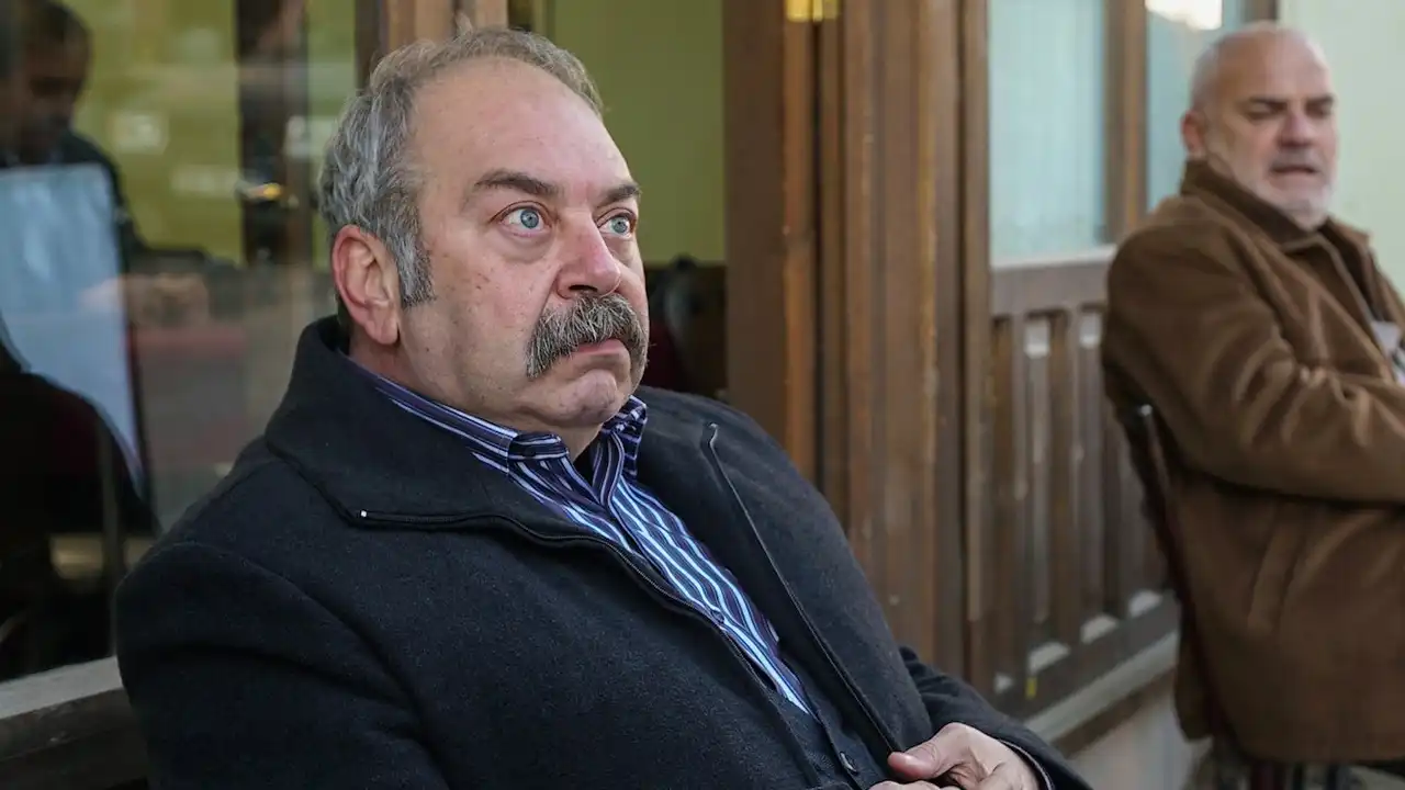 Ali Düşenkalkar evli mi
