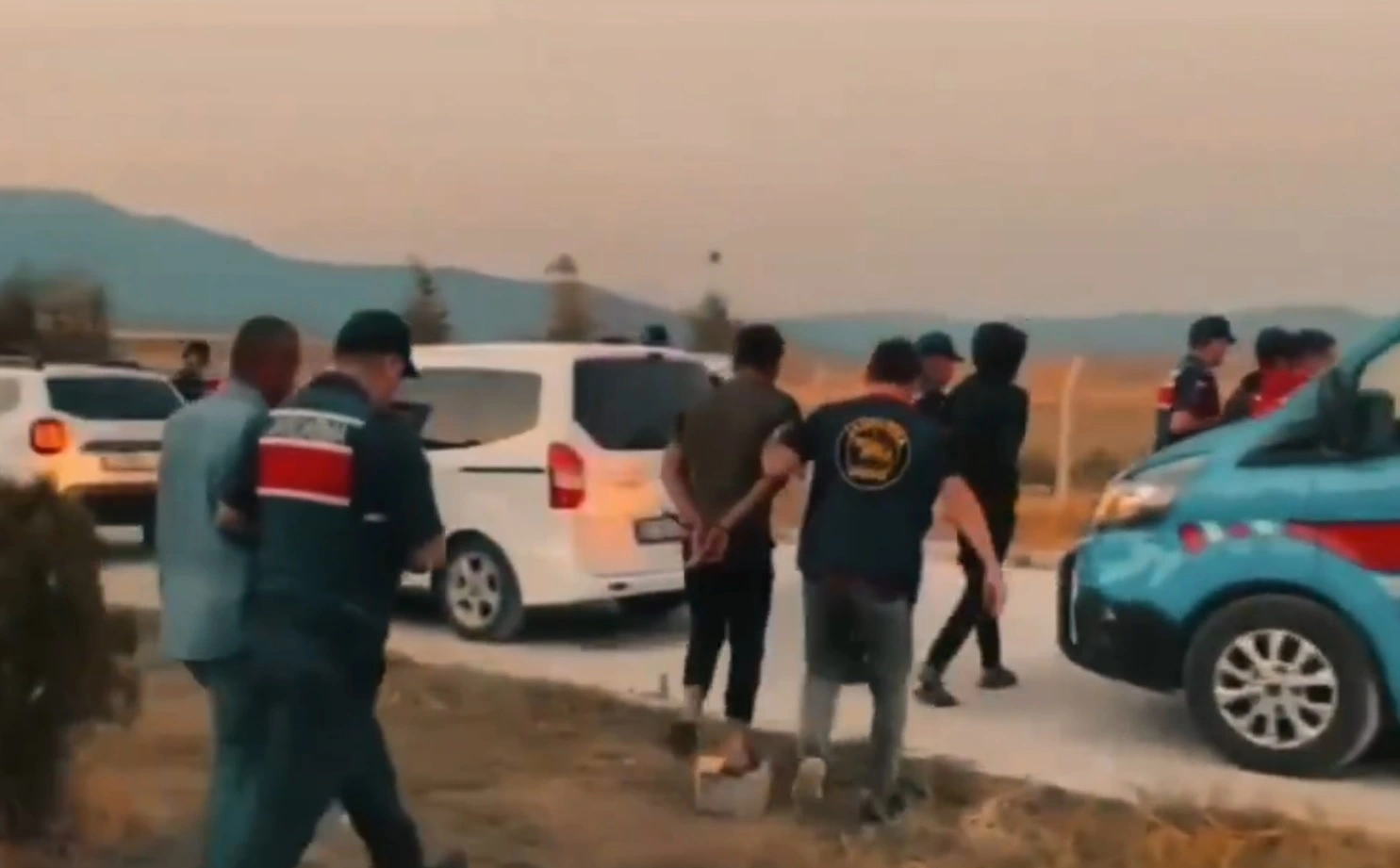 Bakan Ali Yerlikaya, sosyal medya hesabından yaptığı açıklamada, emniyet, jandarma
