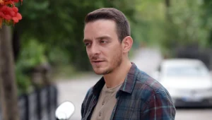 Enes Külahçı evli mi? Zamanın Kapıları dizisinde Yiğit karakterine hayat