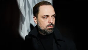 Ertan Saban kimdir? Ertan Saban, yetenekli oyunculuğu ve derin performanslarıyla