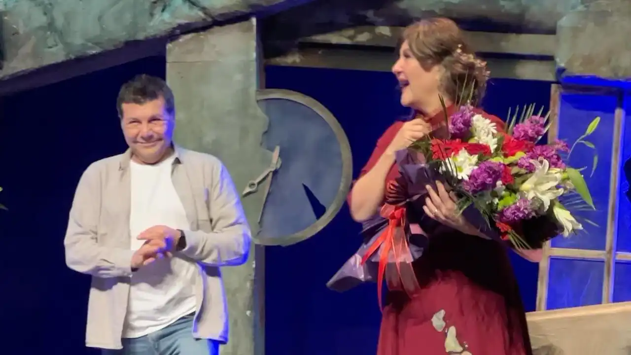 Hakkı Ergök kimdir? Hakkı Ergök kaç yaşında, nereli, kiminle evli, öldü mü? Hakkı Ergök dizileri ve filmleri Hakkı Ergök kimdir