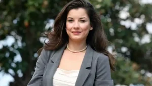 İrem Altuğ kimdir? Yalı Çapkını dizisinin sevilen karakterlerinden biri olan