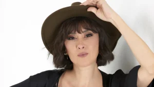 İrem Kahyaoğlu kimdir? Şakir Paşa Hanedanı: Mucizeler ve Skandallar, etkileyici