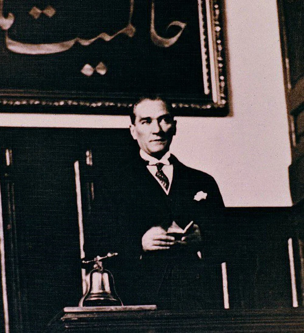 Atatürk'ün 86. Ölüm Yıldönümünde Anıtkabir'de Duygusal Anmalar
