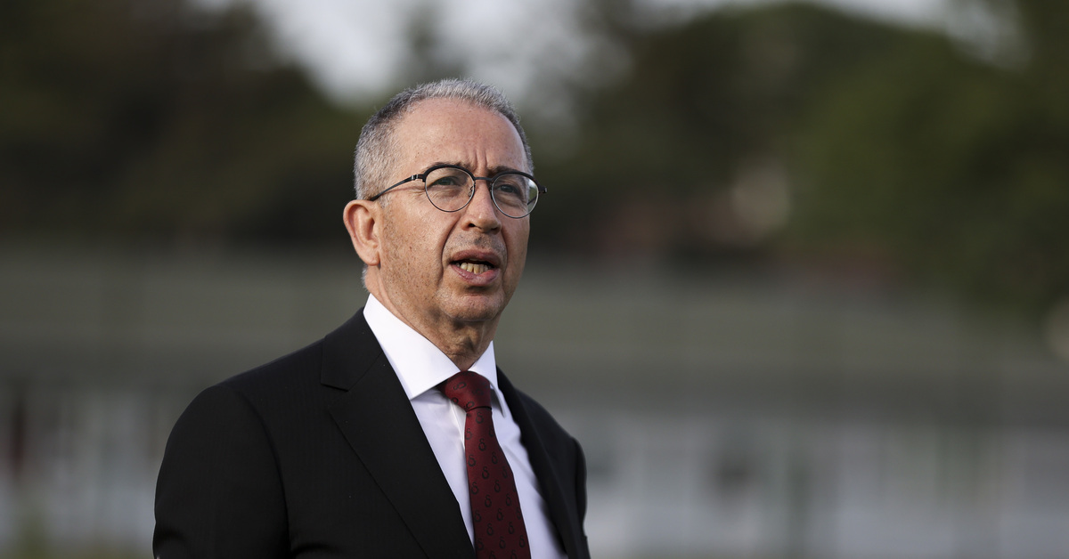 Metin Öztürk Kaç Yaşında, Aslen Nereli, Evli mi, Mesleği Ne, Hangi Görevlerde Bulundu? Metin Öztürk'ün Serveti Bakın Ne Kadar?
