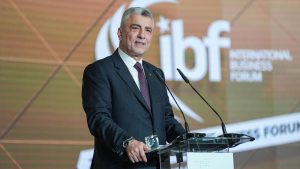 Bakan Bolat, Müstakil Sanayici ve İşadamları Derneği (MÜSİAD) tarafından “İnsani