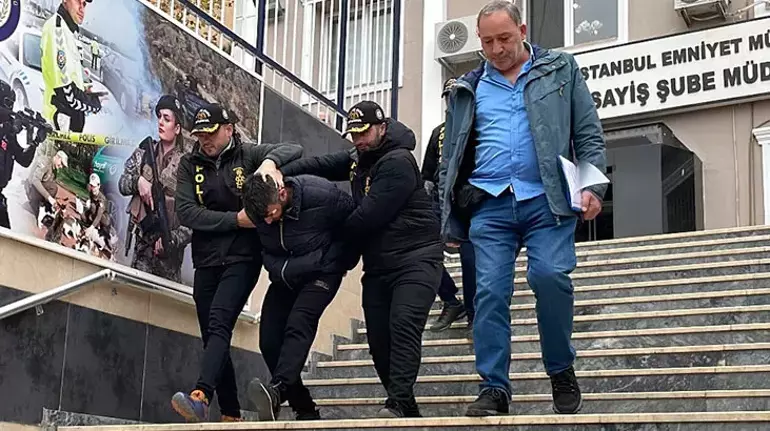 İstanbul Asayiş Şube Müdürlüğü ve Aranan Şahıslar Büro Amirliği ekipleri,