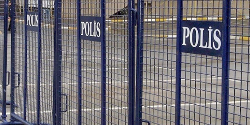 polis barikatı elazığ