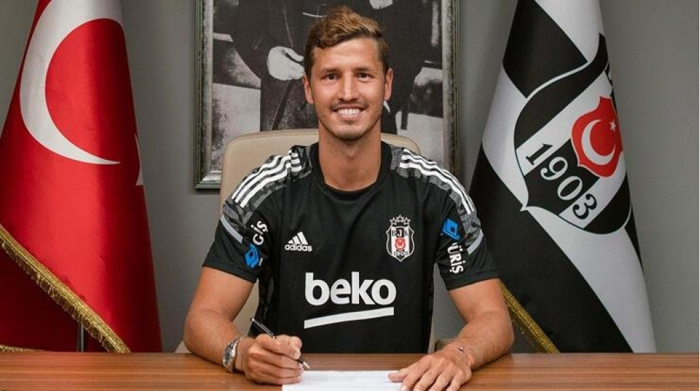 Türk futbolunun dikkat çeken isimlerinden biri olan Salih Uçan, orta