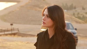 Sinem Ünsal kimdir? Sinem Ünsal, son dönemlerin dikkat çeken oyuncularından