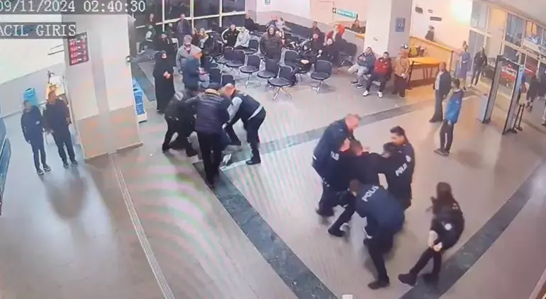   9 Kasım Cumartesi gecesi Sultangazi’nin 50. Yıl Mahallesi’nde devriye