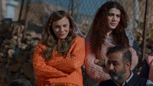 Hasan Doğan’ın yönetmen koltuğunda oturduğu “Gelenek Görenek” filmi, toplumsal normlar
