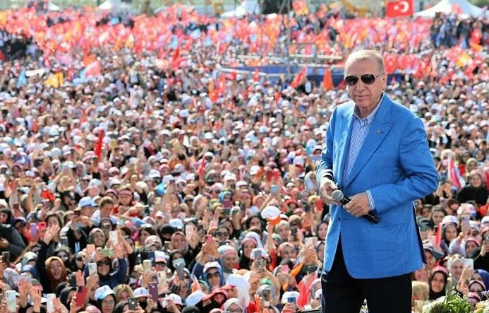 Son Anket: Erdoğan Rüzgarı Arkasına Aldı - Hüseyin Alemdar
