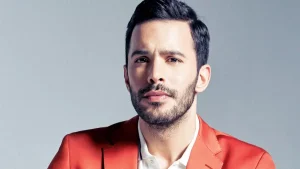 Barış Arduç, yeni filmi “Rüzgara Bırak” ile izleyicilerin karşısına çıkıyor.