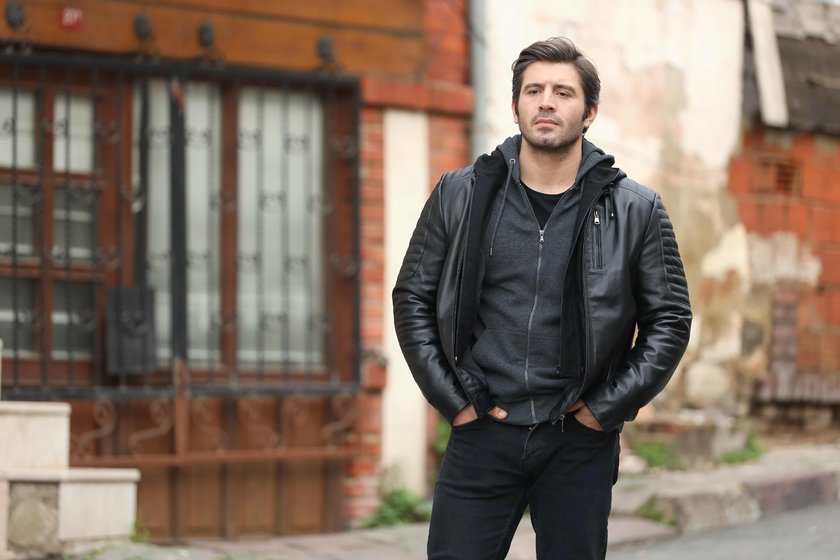 İstanbul’un sokaklarında geçen, modern bir destanı andıran “Bir Zamanlar İstanbul”