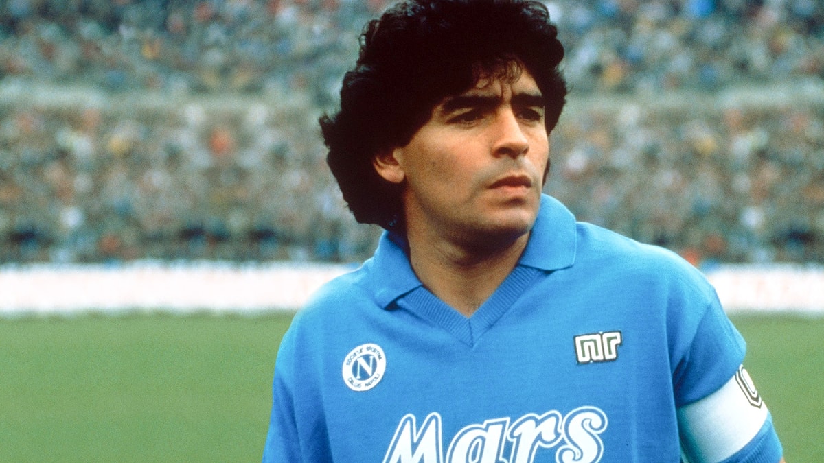 Diego Maradona Kaç Yaşında Öldü? Diego Maradona, dünya futbolunun gelmiş