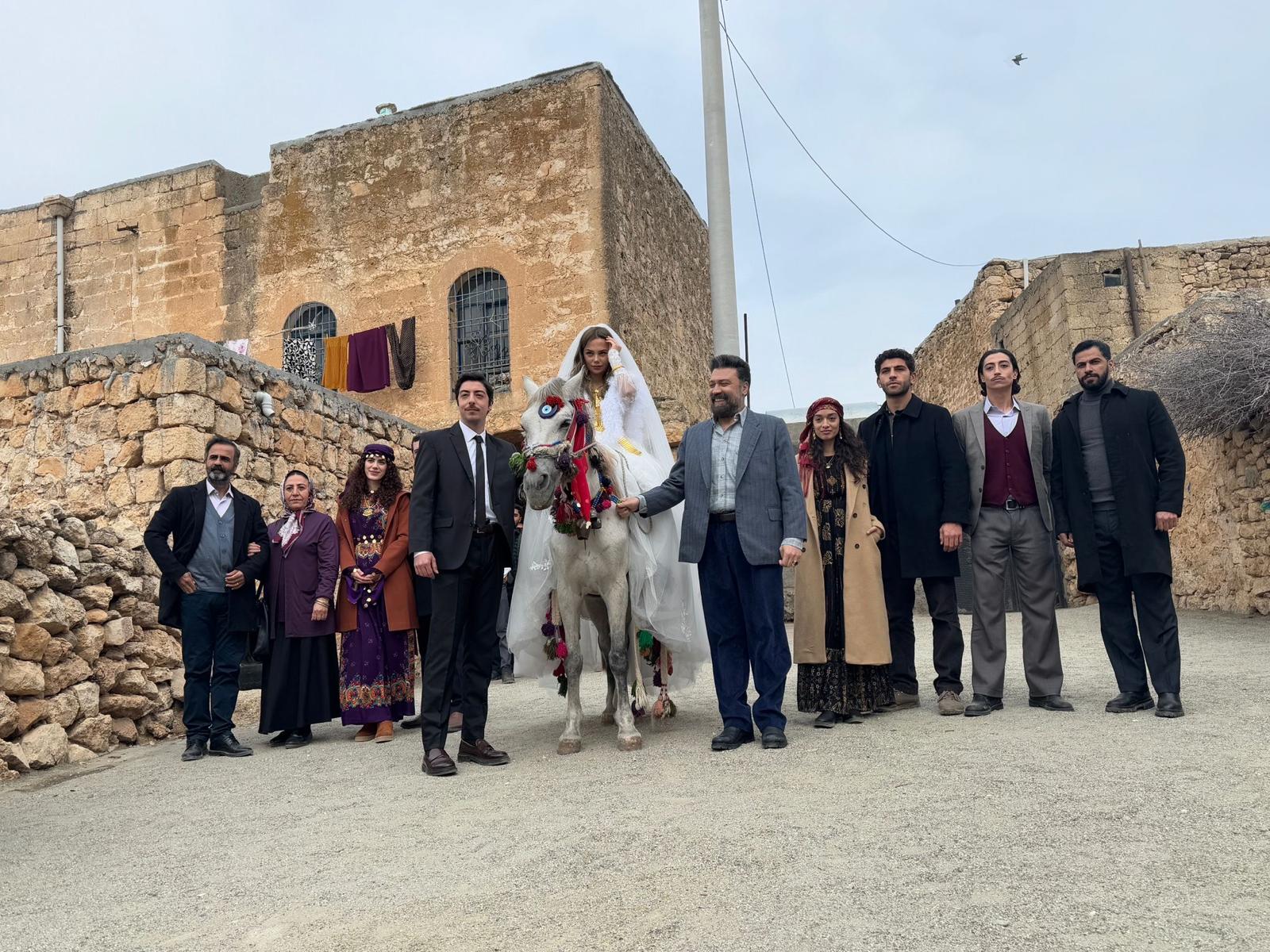 Gelenek Görenek Filmi Nerede Çekiliyor? Gelenek Görenek Filminin Çekim Yeri Neresi, Mardin’de Mi, Midyat’ta Mı Çekiliyor?