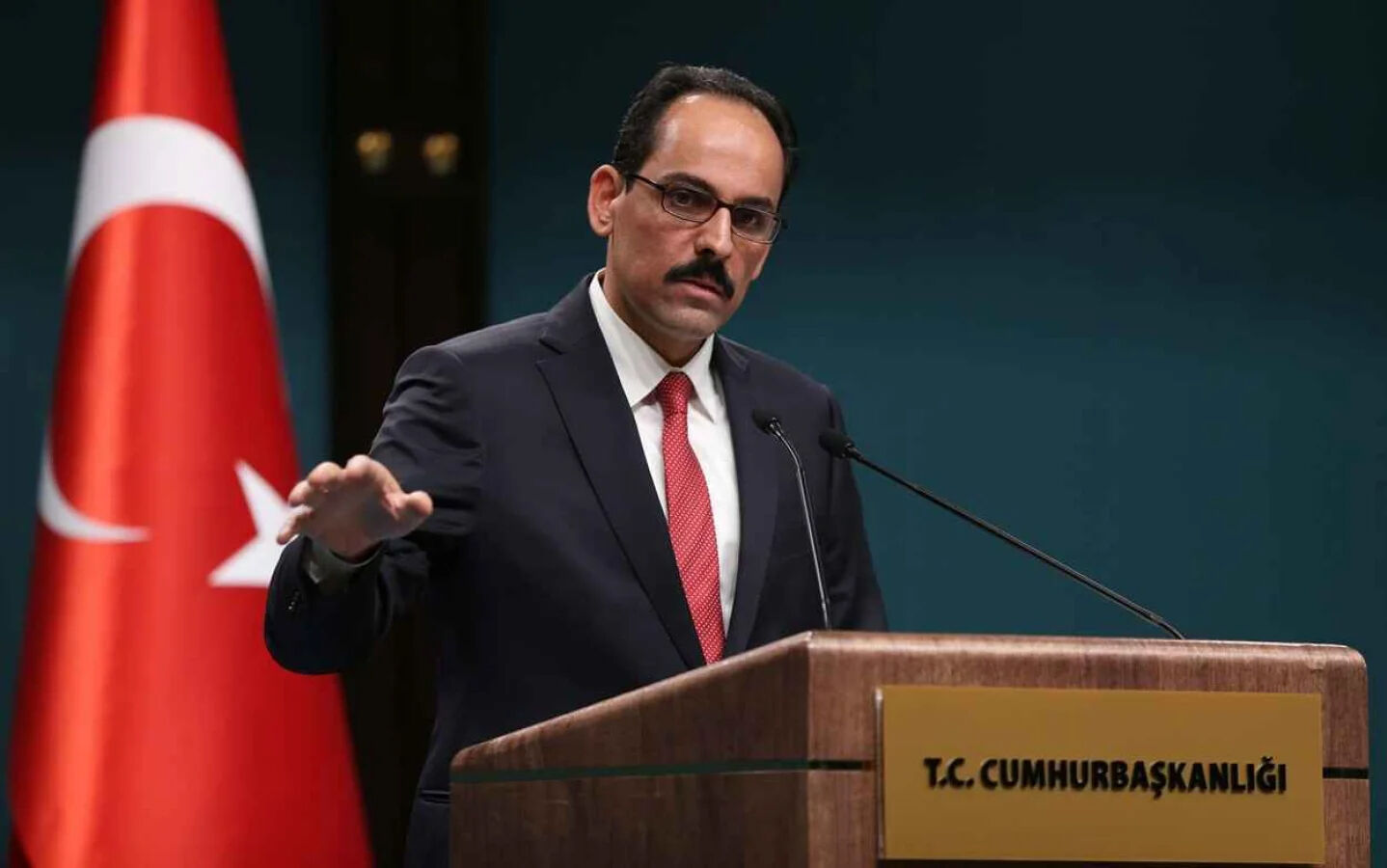 MİT Başkanı İbrahim Kalın Kimdir? Kaç Yaşında, Aslen Nereli? İbrahim Kalın'ın Hayatı ve Biyografisi