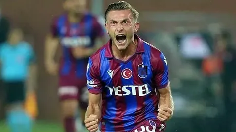   Trabzonspor altyapısının yetiştirdiği önemli yeteneklerden biri olan Serkan Asan,