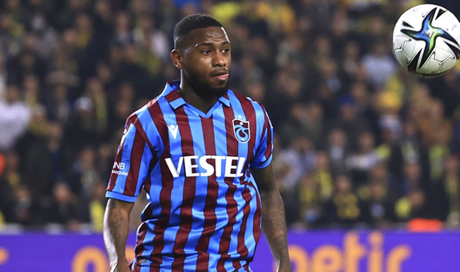 Stefano Denswil Kimdir? Boyu, Kilosu, Yaşı, Hangi Ülkeli, Mevkisi, Hangi Ayak ve Hangi Takımlarda Oynadı? Stefano Denswil Biyografisi ve Futbol Kariyeri