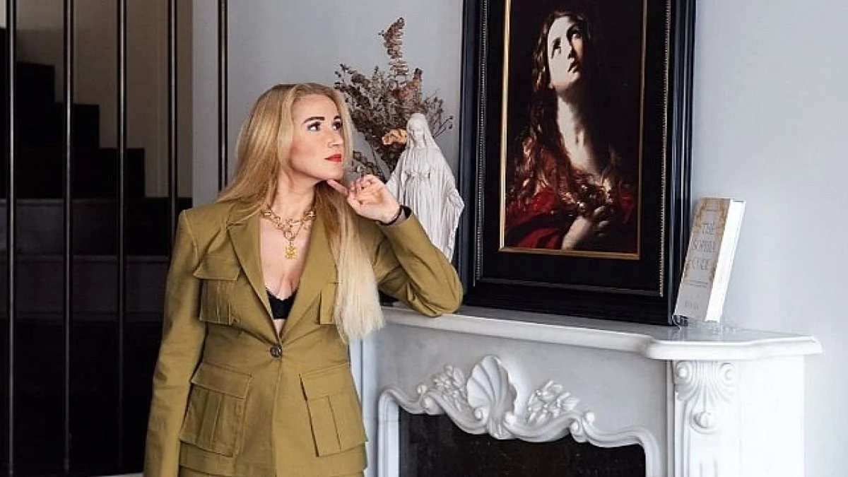 Yeliz Ergün Kimdir, Neden Soruşturuluyor? Sophia Tarikatı Nedir?