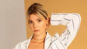 Kızılcık Şerbeti Ecem kimdir? SHOW TV’nin sevilen dizisi Kızılcık Şerbeti,