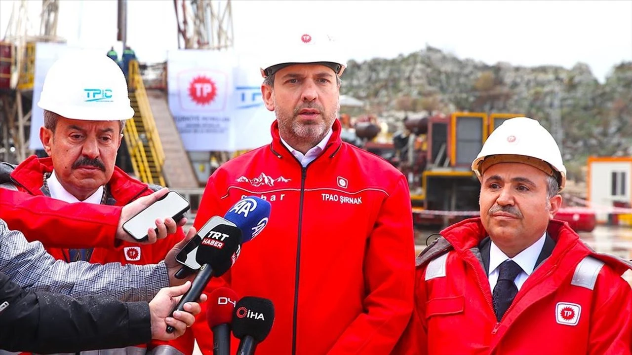 Enerji ve Tabii Kaynaklar Bakanı Alparslan Bayraktar, Gabar bölgesindeki petrol