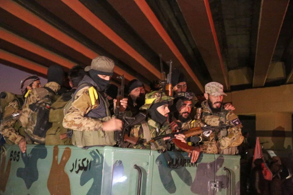 Suriye‘de son günlerde tansiyon yeniden yükseldi. Rejim karşıtı silahlı gruplar,