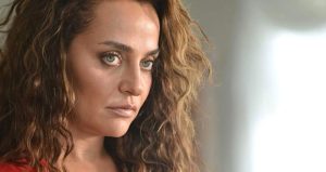 Bir Zamanlar İstanbul dizisinde “Nazlı” karakterine hayat veren oyuncu Didem