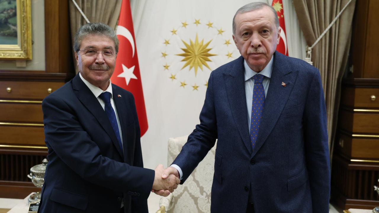 Cumhurbaşkanlığı İletişim Başkanlığı’ndan yapılan açıklamada, “Cumhurbaşkanımız Sayın Recep Tayyip Erdoğan,