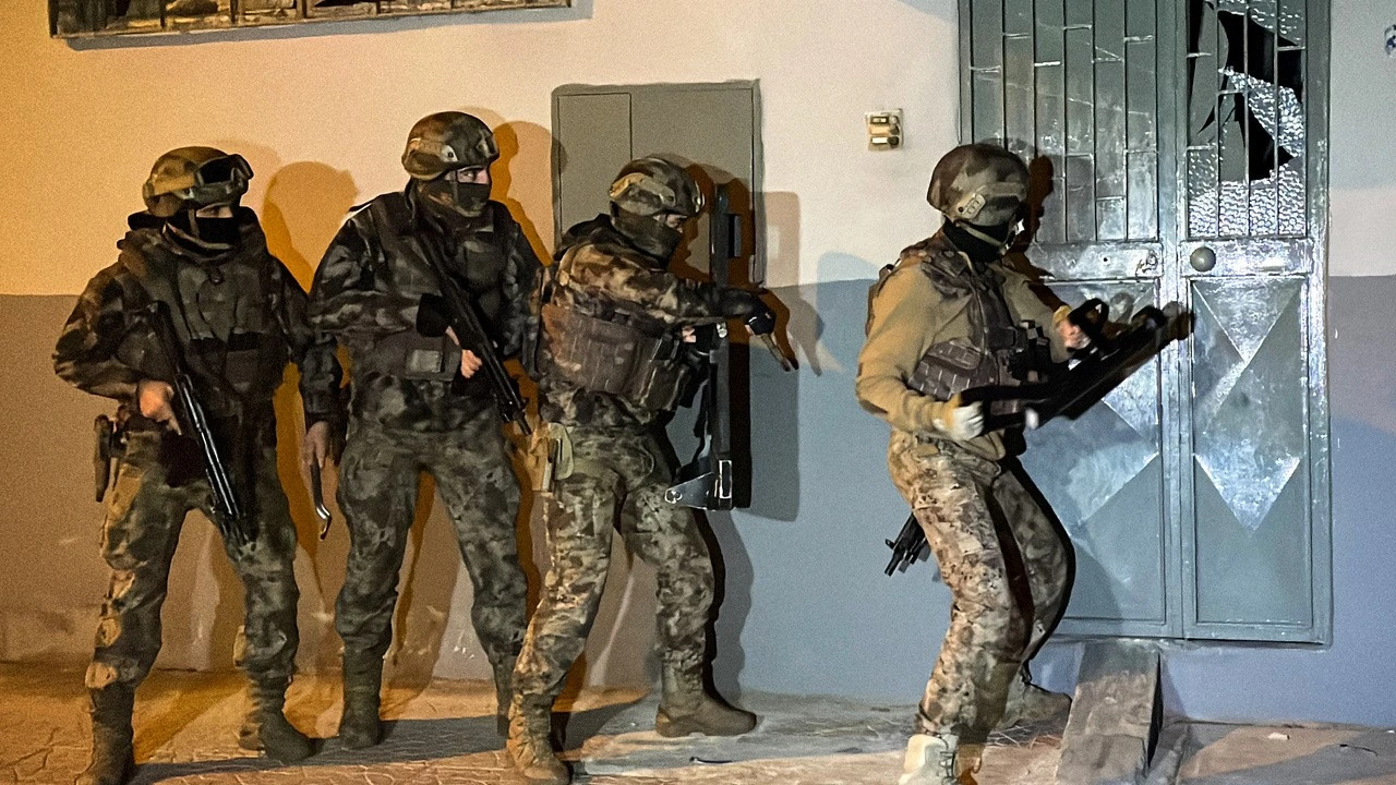 İçişleri Bakanı Ali Yerlikaya, 27 ilde FETÖ’ye yönelik son 10