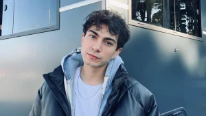 Kızılcık Şerbeti Metehan kimdir? Kızılcık Şerbeti, izleyicileri ekran başına kilitleyen,