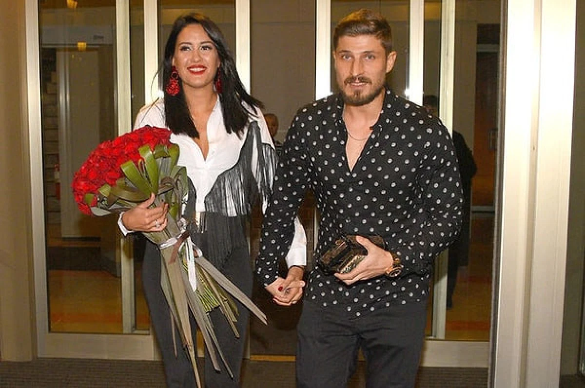 Survivor’ın Sahra’sı Tesettüre mi Girdi? İşte Sahra Işık’ın Tesettürlü Pozları…