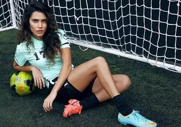 Serenay Aktaş Futbolcu Mu, Mesleği Nedir? Sevgilisi Kim, Boyu, Kilosu, Yaşı Nedir, Estetikli Mi?