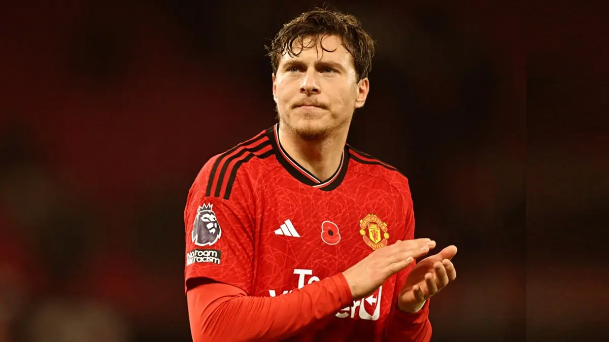 Fenerbahçe’nin transfer gündeminde olduğu iddia edilen Victor Lindelöf, futbol dünyasının