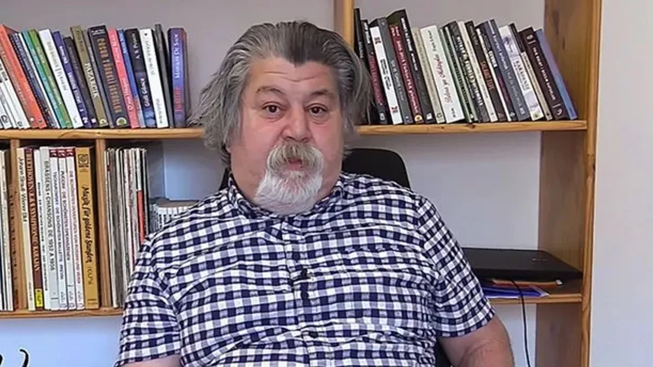 Ahmet Nesin Kitapları Nelerdir? Hakkında Yakalama Kararı ile Gündeme Gelen Ahmet Nesin Kimdir?