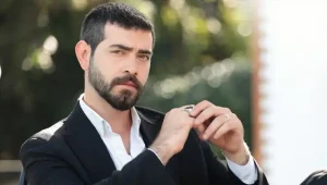 Barış Baktaş Kimdir? Barış Baktaş, ekranların sevilen yüzlerinden biri olarak