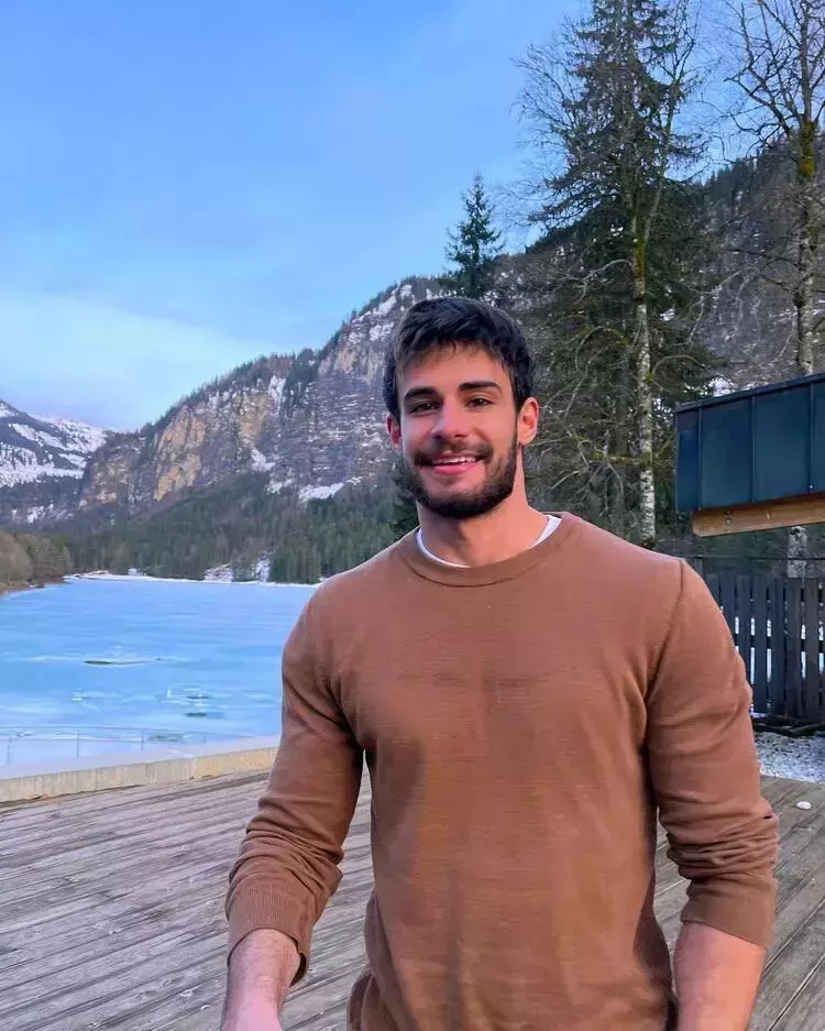 Survivor Batuhan Karacakaya Saçı Peruk mu? Batuhan Karacakaya Aslen Nereli, Boyu Kaç, Kaç Yaşında, Ne Mezunu, Ne İş Yapıyor?