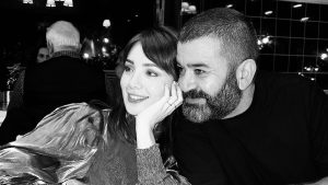 Burcu Kirman ve Bülent Şakrak ayrıldı mı? Sosyal medya hareketleriyle