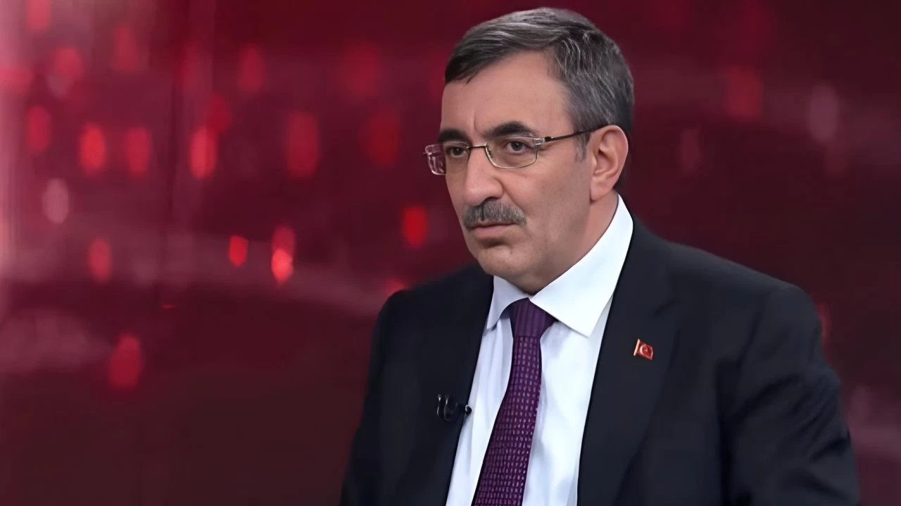 Cumhurbaşkanı Yardımcısı Cevdet Yılmaz, güçlenen rezervlerin, enflasyonist baskılara karşı tampon