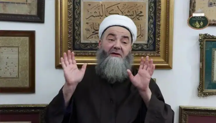 Cübbeli Ahmet Hoca Kimdir