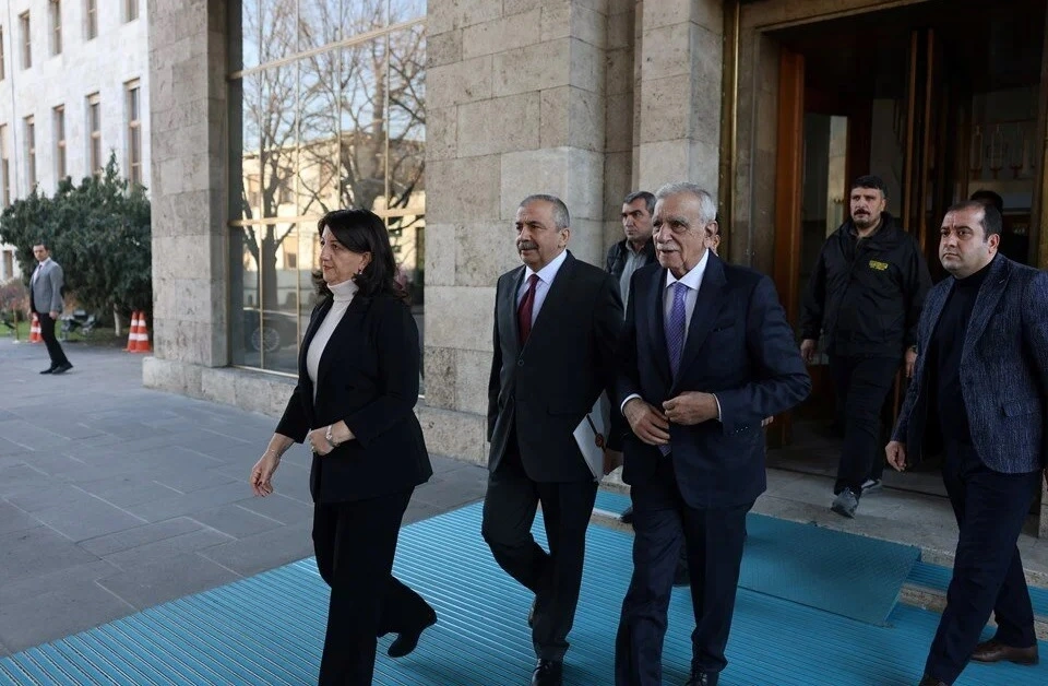 DEM Parti heyeti, ilk olarak TBMM Başkanı Numan Kurtulmuş ile