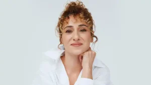 Derya Karadaş Kimdir? Exxen platformunun dikkat çeken yapımlarından Tertemiz dizisi,