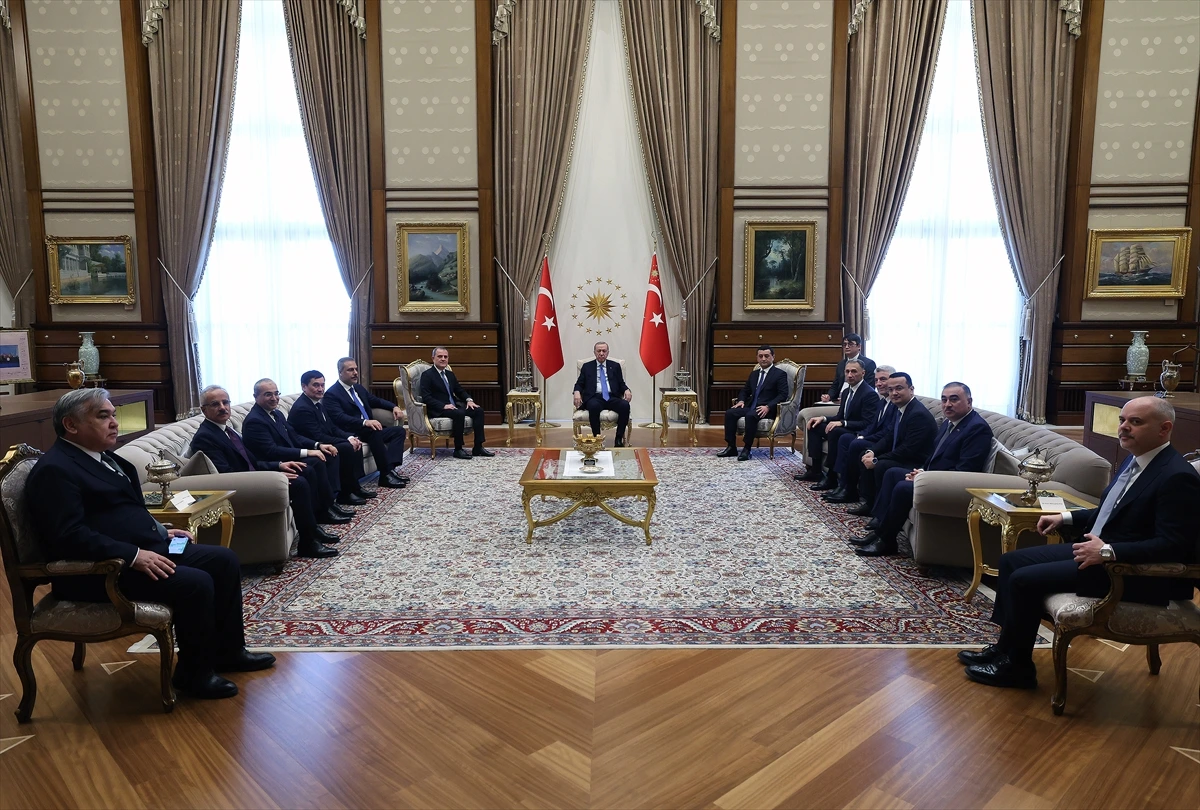 Cumhurbaşkanı Erdoğan, Azerbaycan Dışişleri Bakanı Ceyhun Bayramov, Özbekistan Dışişleri Bakanı