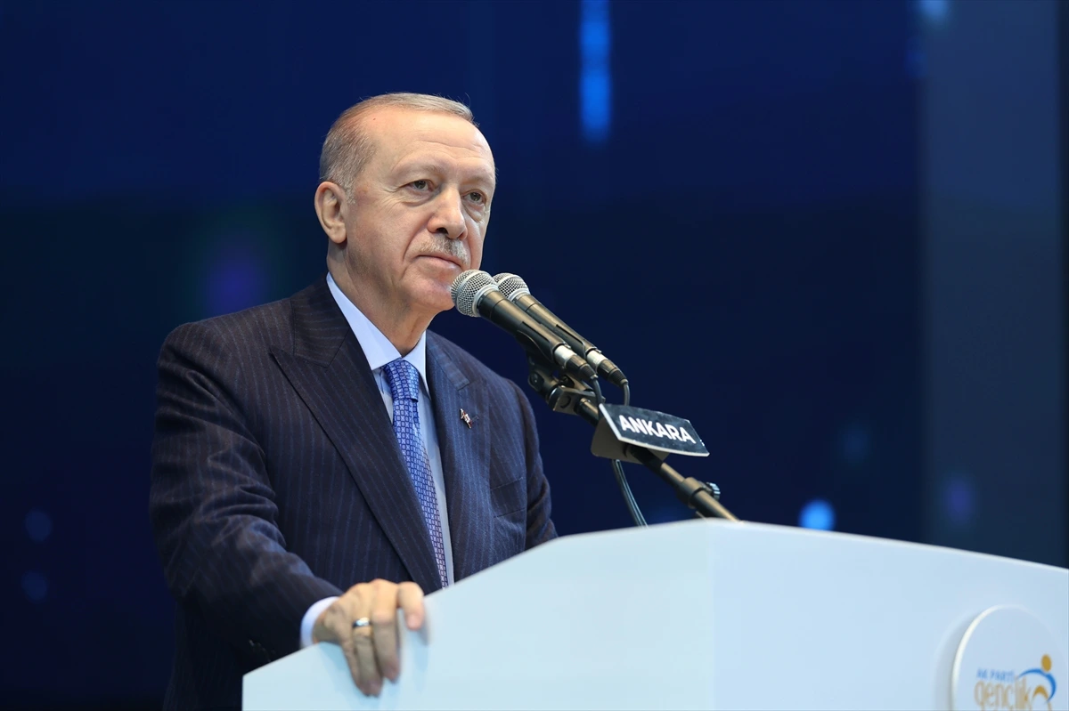 Cumhurbaşkanı ve AK Parti Genel Başkanı Recep Tayyip Erdoğan, partisinin