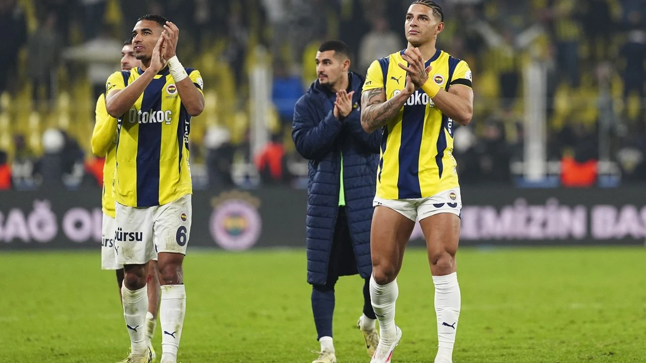 FB MAÇI! Midtjylland - Fenerbahçe (30 Ocak 2025) UEFA Avrupa Ligi Maçı Canlı Şifresiz Hangi Kanalda? Saat Kaçta? Nereden Bedava İzlenir?